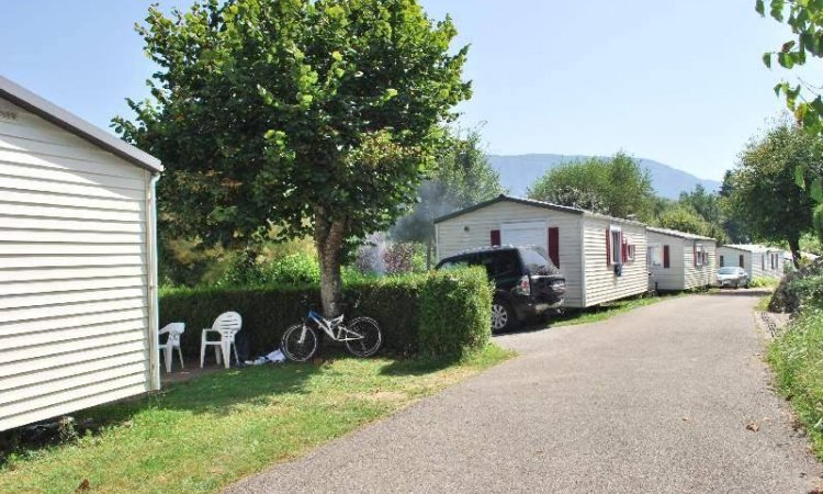 Mobil home au Lac d'Aiguebelette 