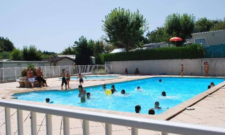 Camping à Lac d'Aiguebelette
